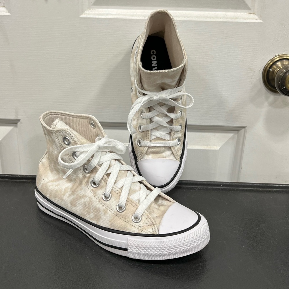 Converse All Star canvas high tops Size 6